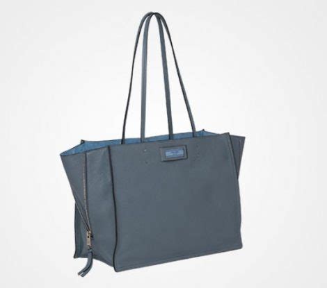 prada etiquette prezzo